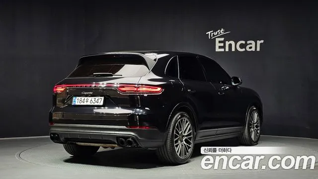 Porsche Cayenne 2019 — фото 2