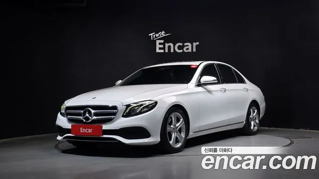 Mercedes-Benz E-Class 2017 — фото 1