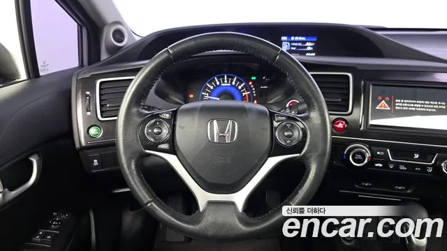 Honda Civic 2015 — фото 13