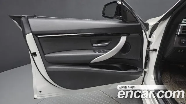 BMW Gran Turismo 2020 — фото 14