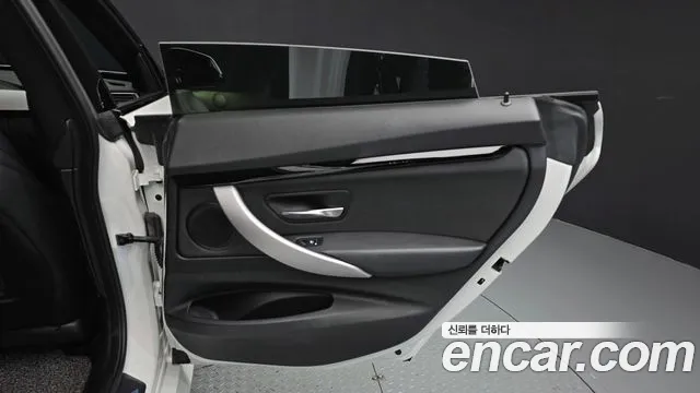 BMW Gran Turismo 2020 — фото 15