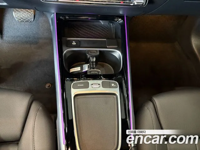 Mercedes-Benz EQB 2025 — фото 16