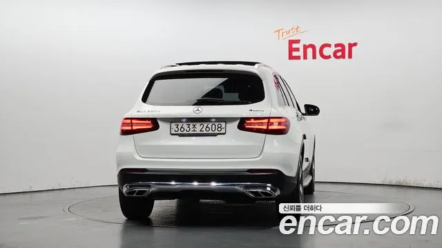 Mercedes-Benz GLC-Class 2017 — фото 4