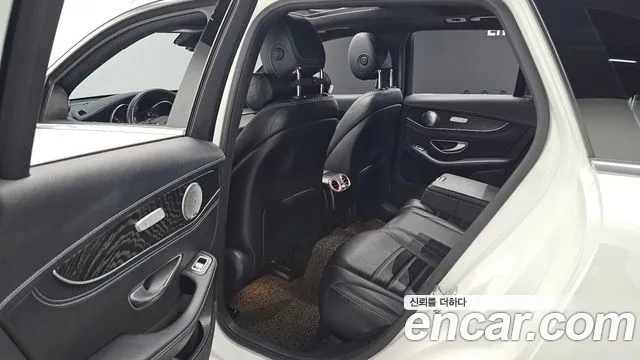 Mercedes-Benz GLC-Class 2017 — фото 12