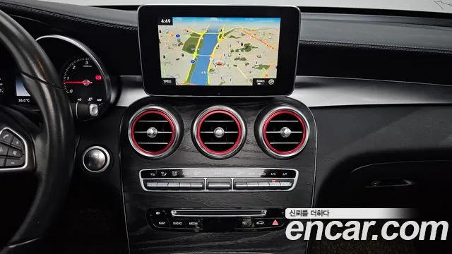 Mercedes-Benz GLC-Class 2017 — фото 14