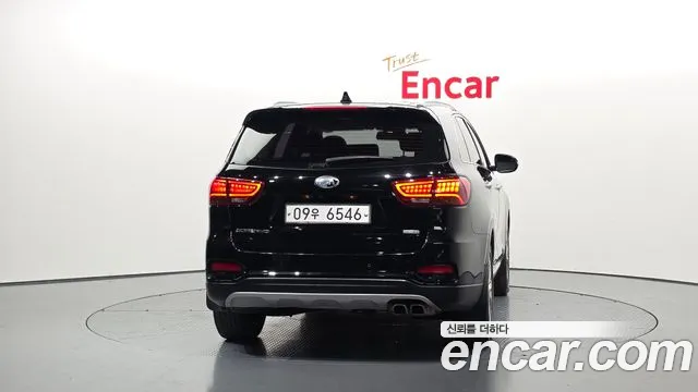 Kia Sorento 2019 — фото 4