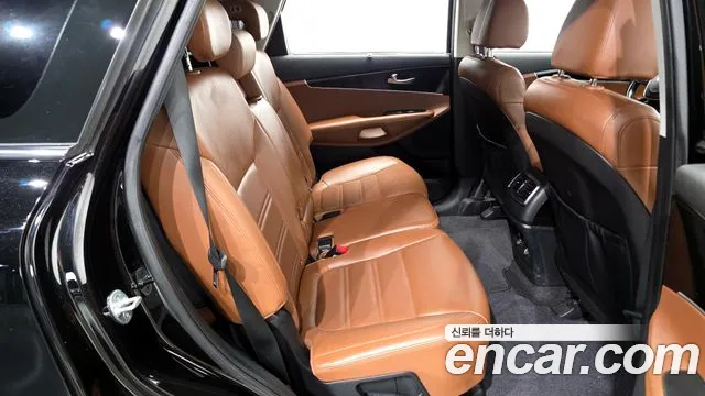Kia Sorento 2019 — фото 12