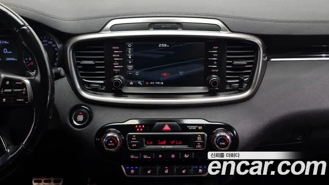 Kia Sorento 2019 — фото 14