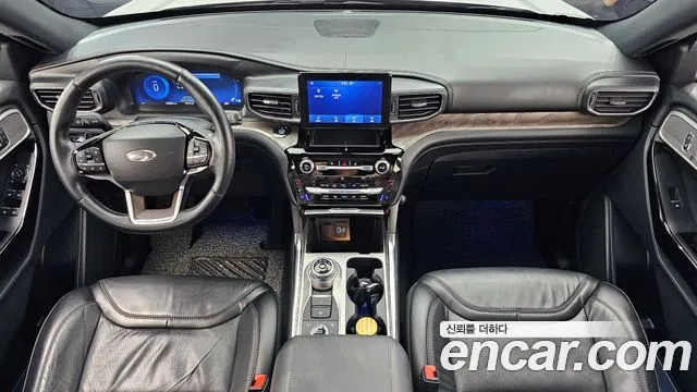 Ford Explorer 2021 — фото 10