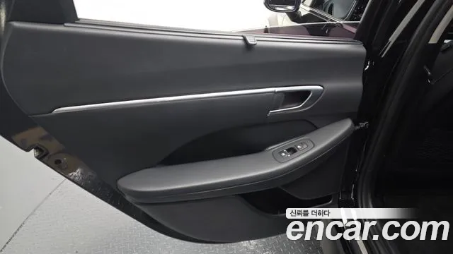 Hyundai Sonata 2021 — фото 15