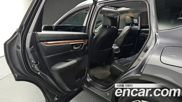 Honda CR-V 2019 — фото 18