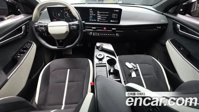 Kia EV6 2025 — фото 10