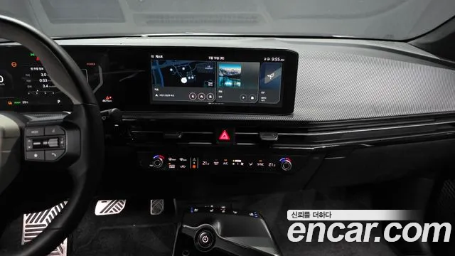 Kia EV6 2025 — фото 20