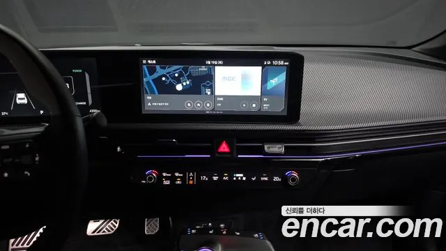 Kia EV6 2025 — фото 20