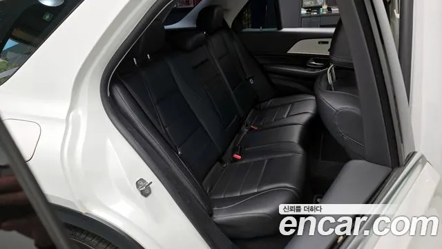 Mercedes-Benz GLE-Class 2020 — фото 17