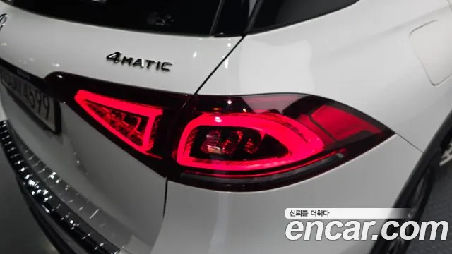 Mercedes-Benz GLE-Class 2020 — фото 8