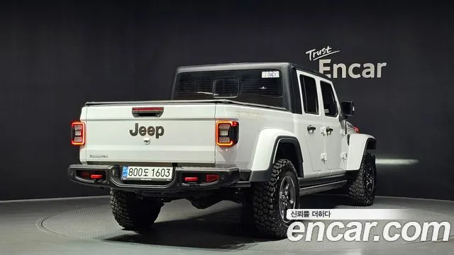 Jeep Gladiator 2023 — фото 2
