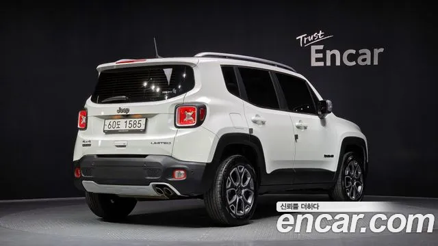 Jeep Renegade 2018 — фото 2
