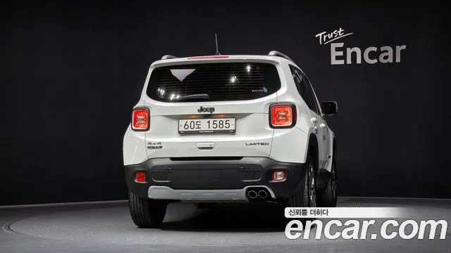 Jeep Renegade 2018 — фото 4