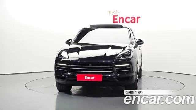 Porsche Cayenne 2019 — фото 3