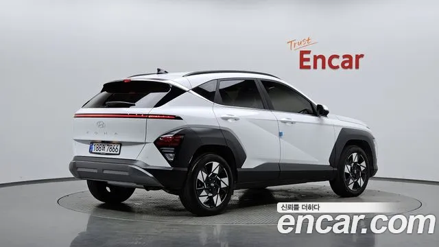 Hyundai Kona 2026 — фото 1