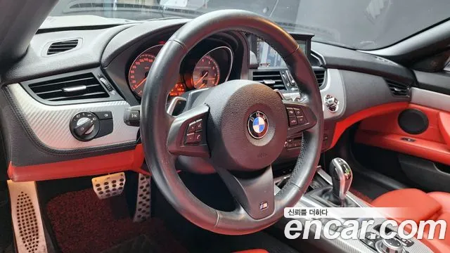 BMW Z4 2012 — фото 13
