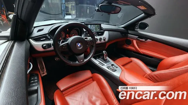 BMW Z4 2012 — фото 17
