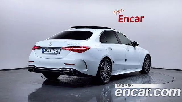 Mercedes-Benz C-Class 2023 — фото 2
