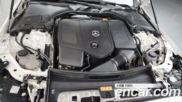 Mercedes-Benz C-Class 2023 — фото 6