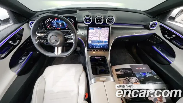 Mercedes-Benz C-Class 2023 — фото 10