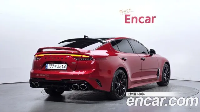 Kia Stinger 2023 — фото 2