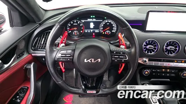 Kia Stinger 2023 — фото 20