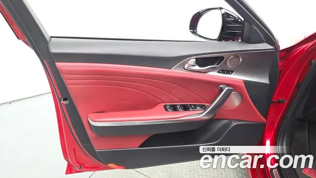 Kia Stinger 2023 — фото 14