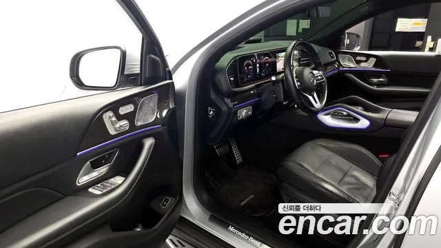Mercedes-Benz GLE-Class 2021 — фото 13