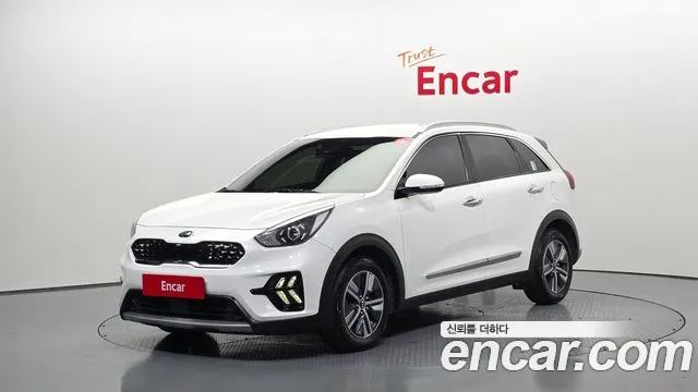 Kia Niro 2021 — фото 1