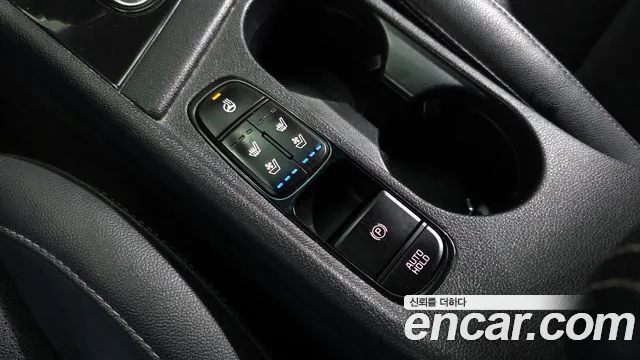 Kia Niro 2021 — фото 18