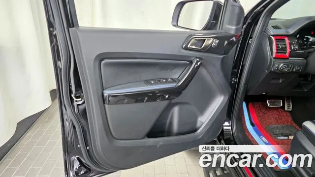 Ford Ranger 2022 — фото 14
