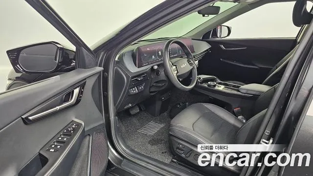 Kia EV6 2022 — фото 13
