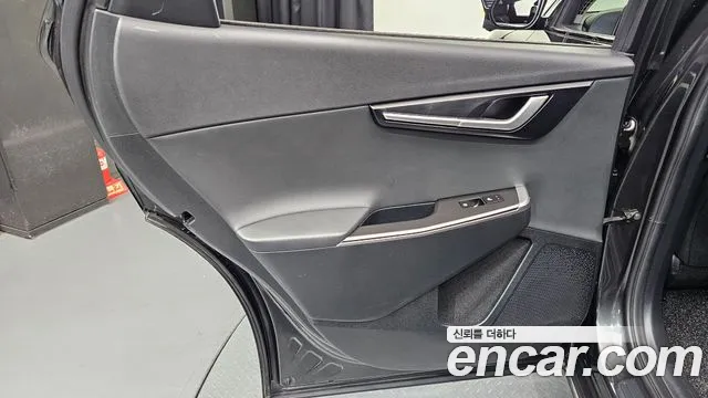 Kia EV6 2022 — фото 15