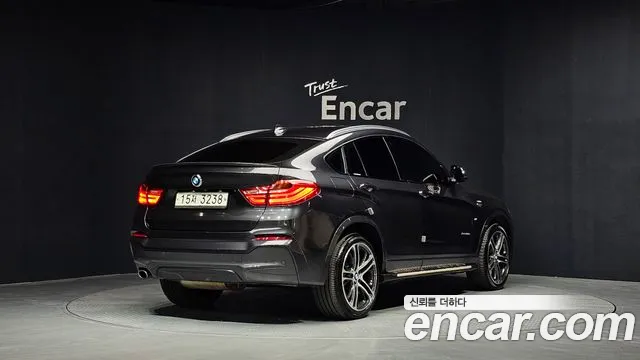BMW X4 2017 — фото 2