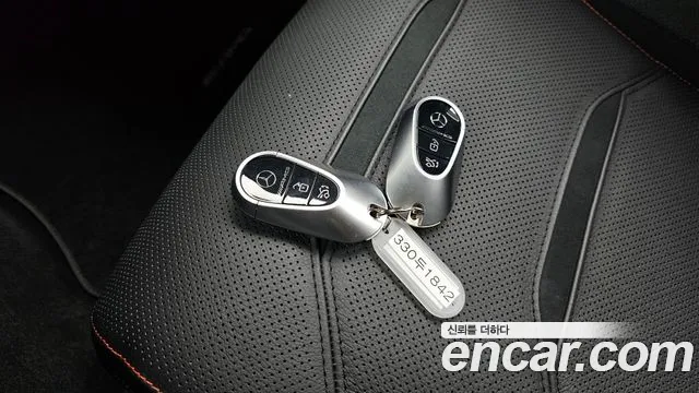 Mercedes-Benz GLC-Class 2025 — фото 16