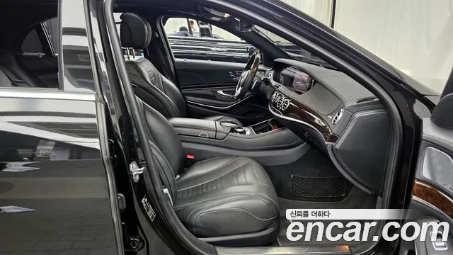 Mercedes-Benz S-Class 2020 — фото 16