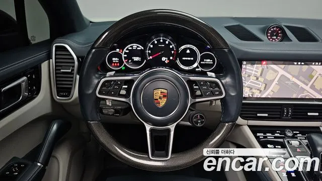 Porsche Cayenne 2021 — фото 17