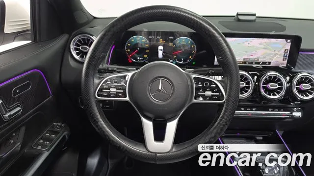 Mercedes-Benz GLB-Class 2021 — фото 18