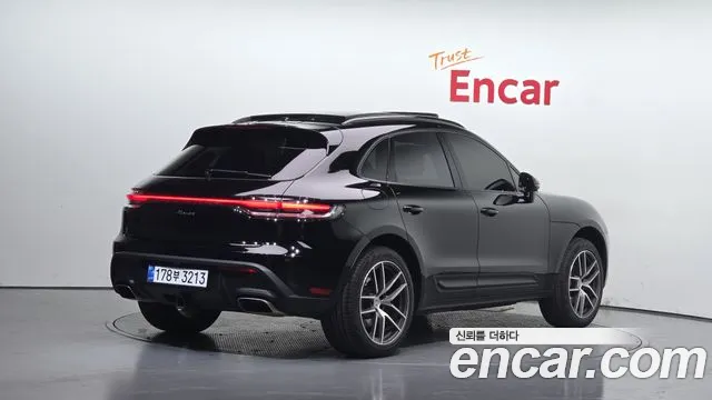 Porsche Macan 2024 — фото 2