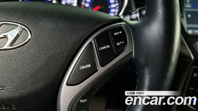 Hyundai AVANTE 2016 — фото 16