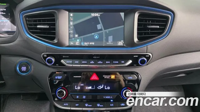 Hyundai Ioniq 2016 — фото 14