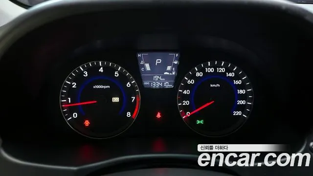 Hyundai Accent 2014 — фото 11
