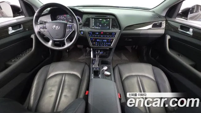 Hyundai Sonata 2015 — фото 10