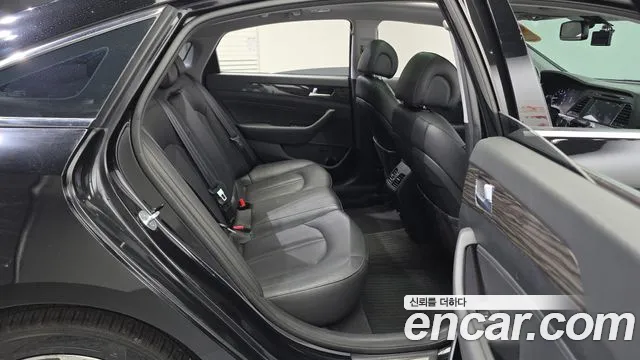 Hyundai Sonata 2015 — фото 17